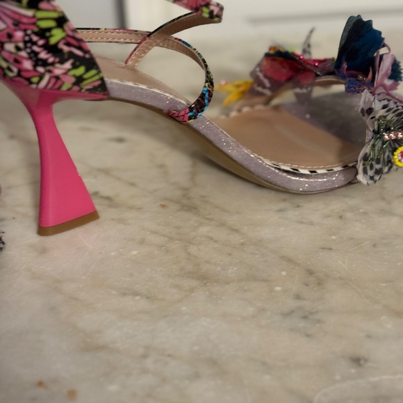 Designer Betsey Johnson Strappy Fancy Open Toe Elegant Heels Emblished Strap - Picture 5 of 13